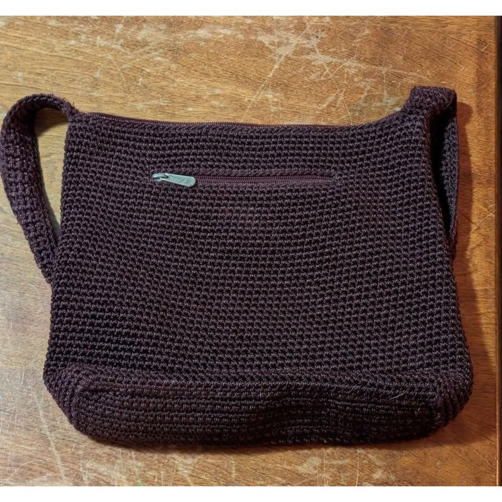 The Sak Crochet Shoulder Bag Brown Knit Boho Slouchy Zip Pocket Handbag